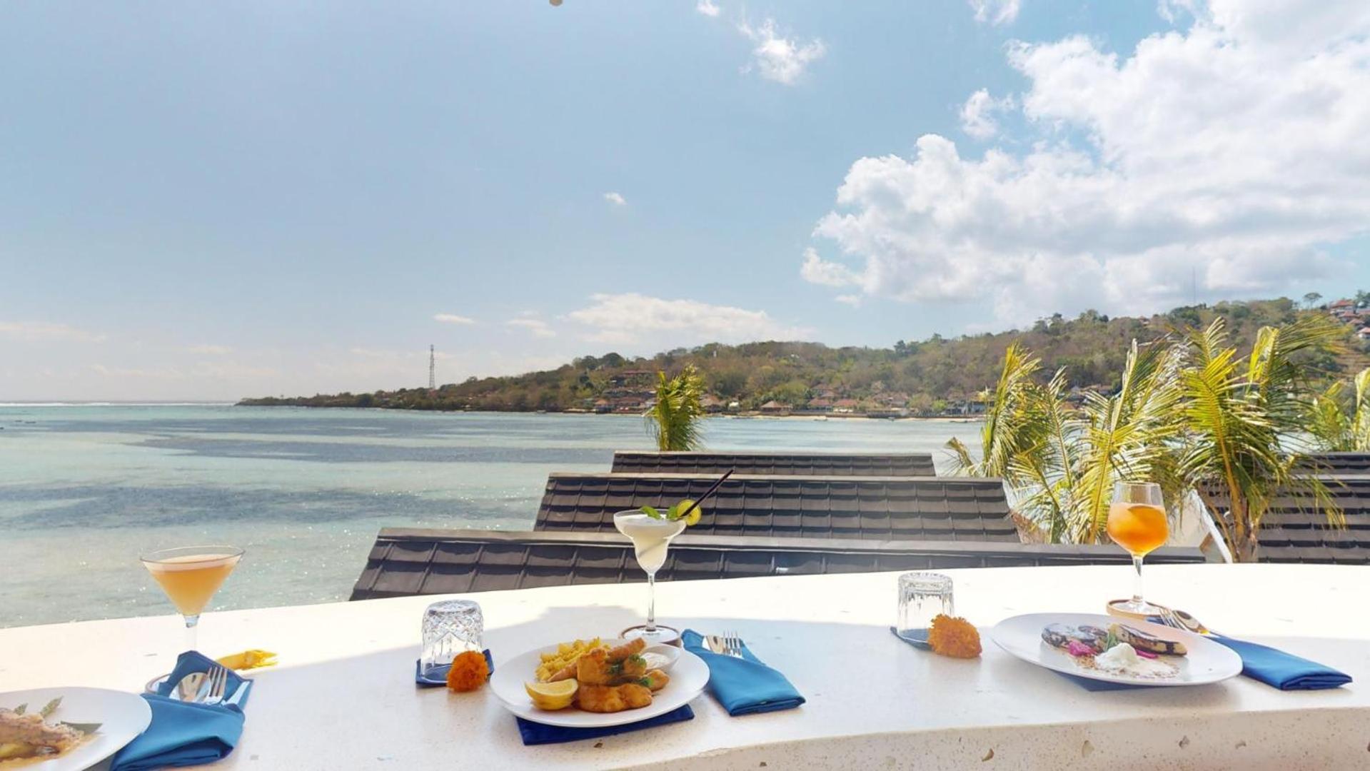 Segara Seaside Resort Lembongan Exteriör bild